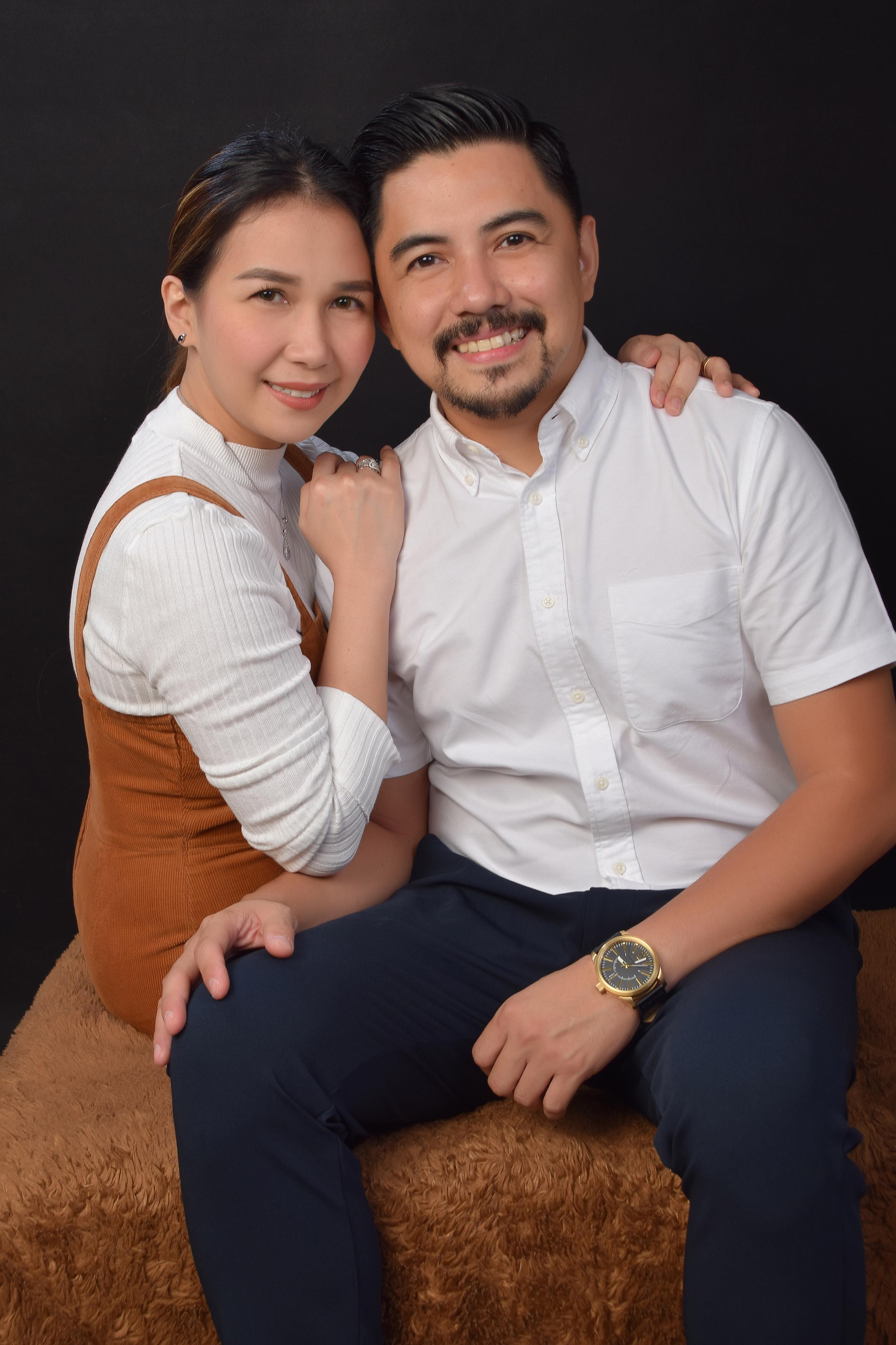 Erick Totanes with Wife | www.familywiseasia.com