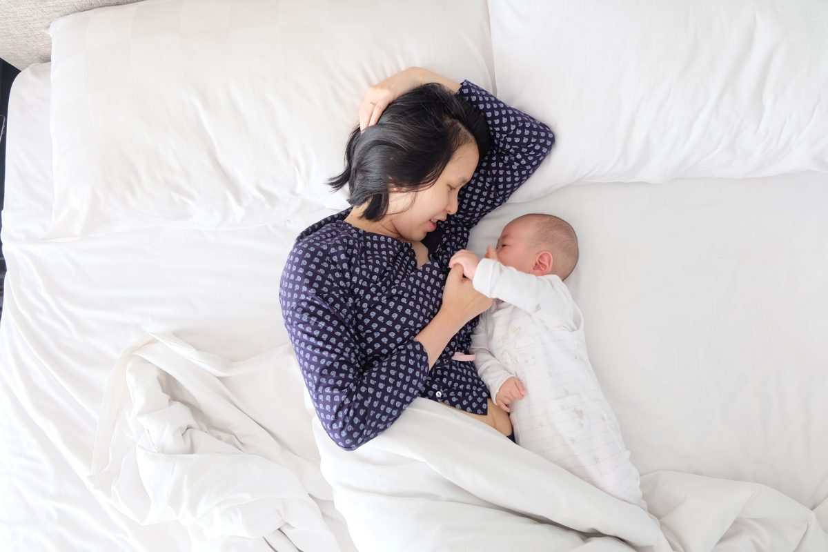 Breastfeeding, the “Fourth Trimester” | www.familywiseasia.com