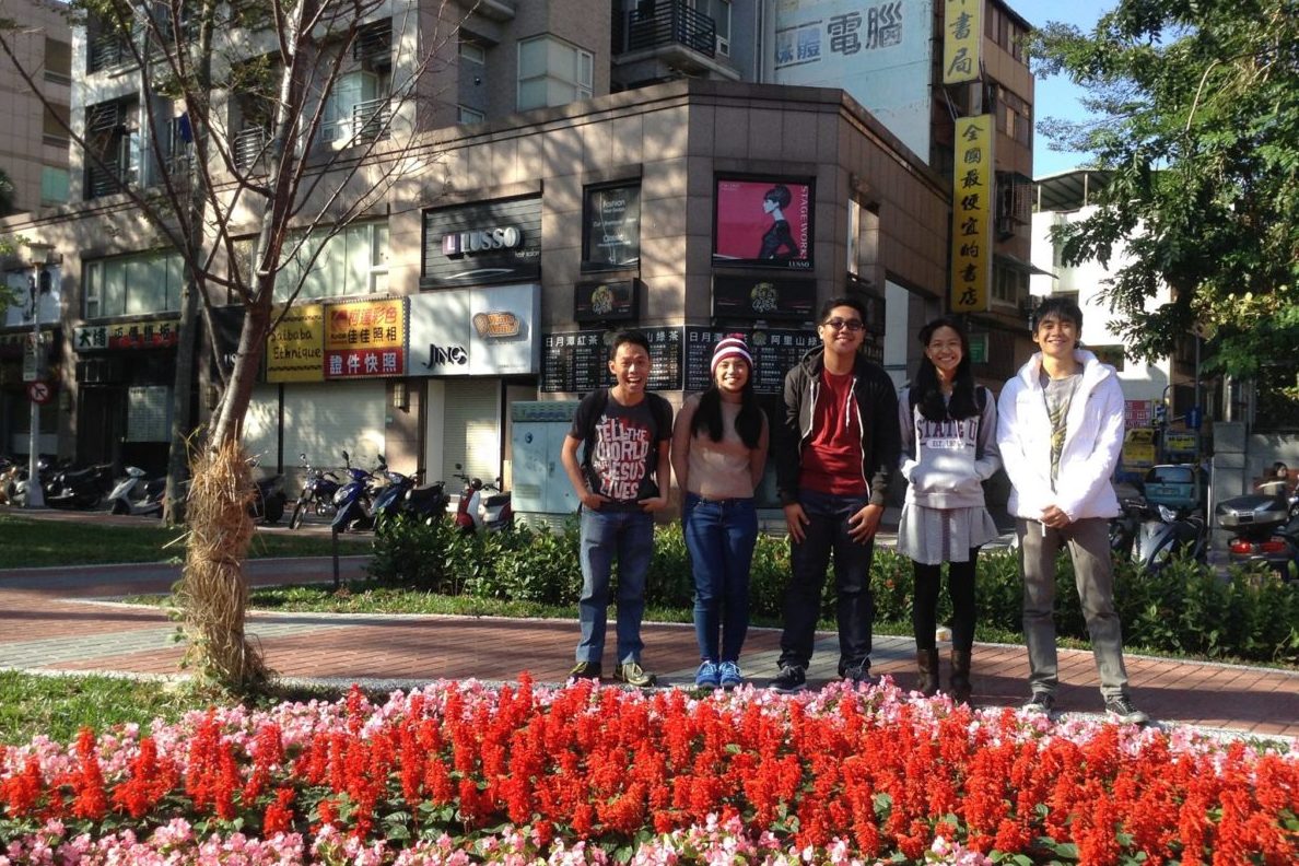 Travel Purposes: Go | www.familywiseasia.com