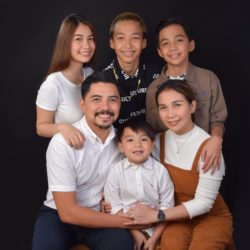 Erick Totanes with Family | www.familywiseasia.com